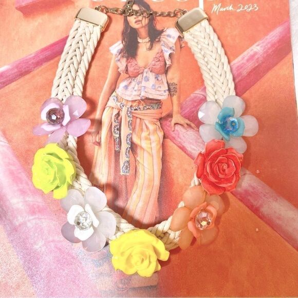 Bright BaubleBar necklace in great condition! - Picture 1 of 5